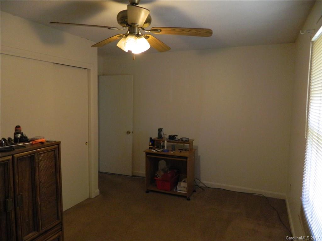 3914 Langley Road Charlotte, NC 28215 - Photo 7 of 15 Gallery Image 7
