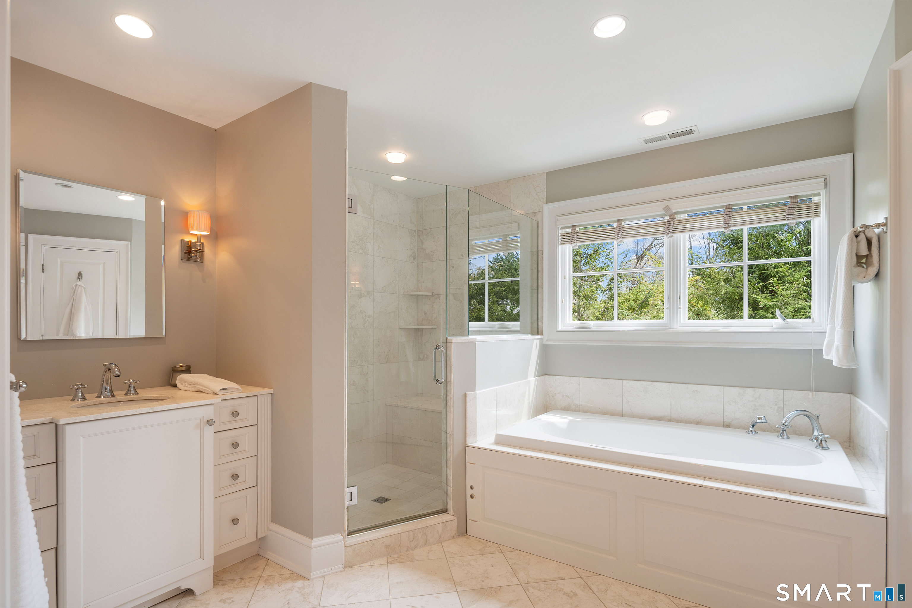 1 Duffys Lane Darien, CT 06820 - Photo 20 of 40