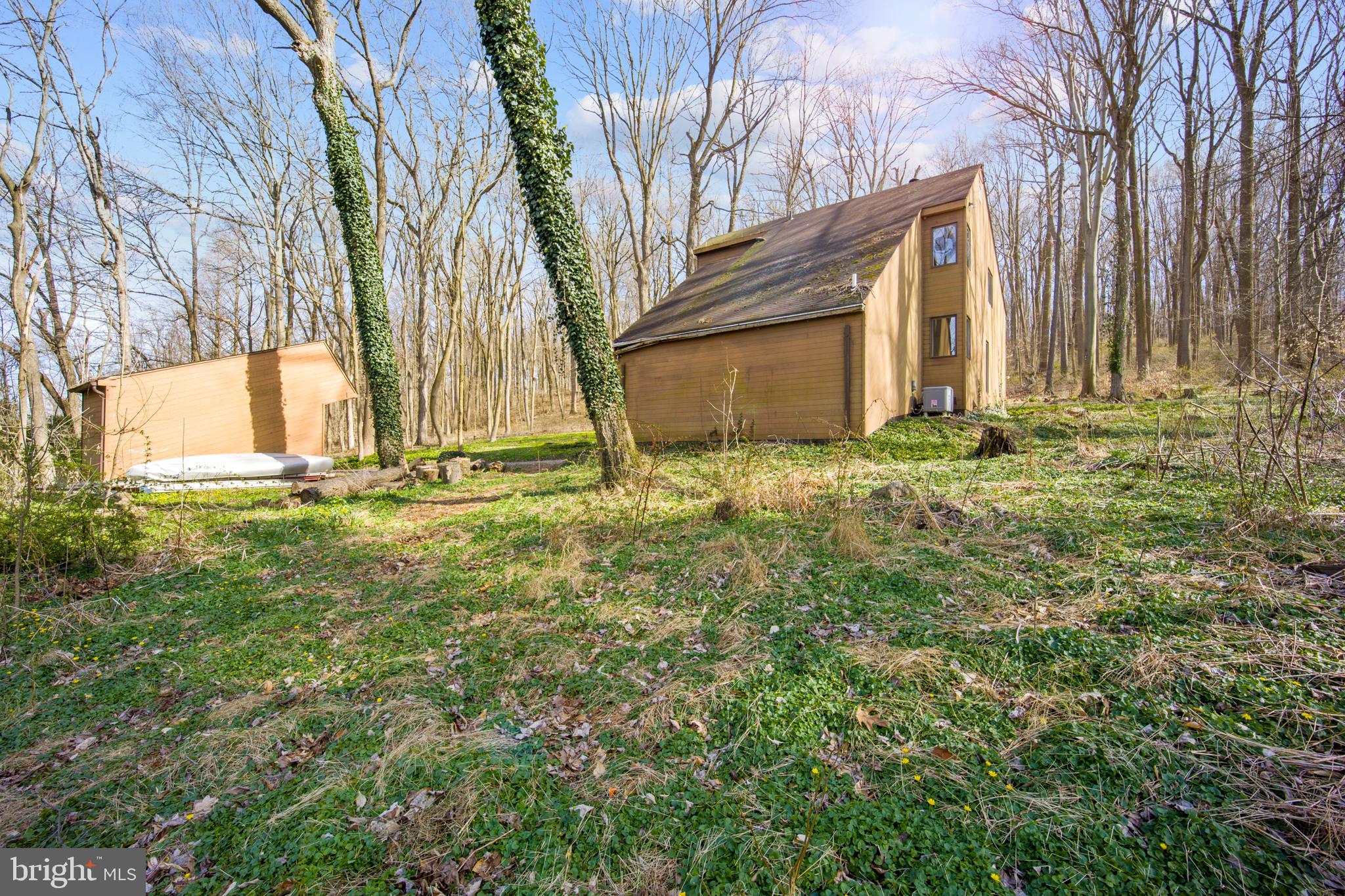1749 Pickering Road Phoenixville, PA 19460 - Photo 26 of 28 Garage side exterior and detached shed