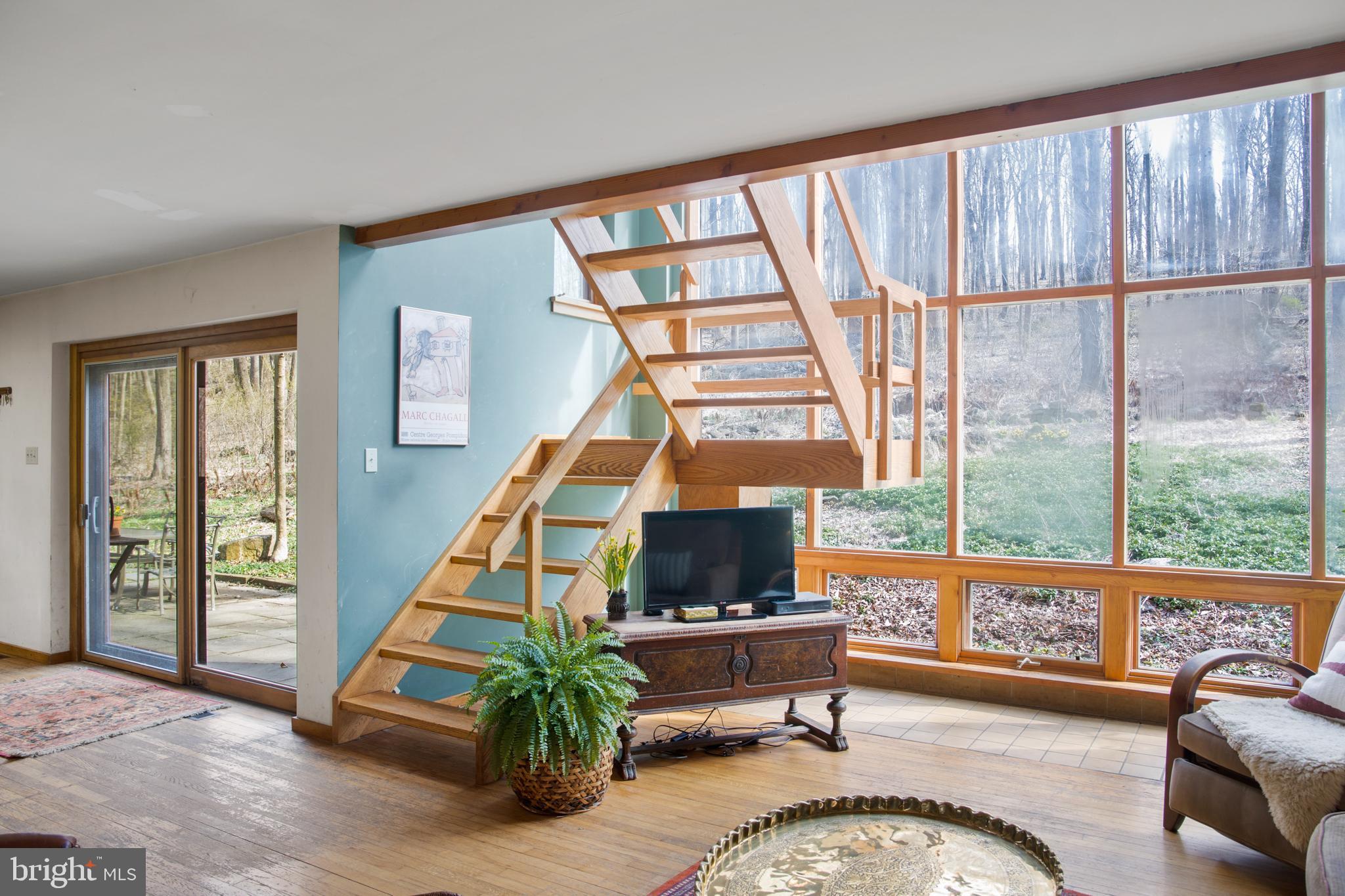 1749 Pickering Road Phoenixville, PA 19460 - Photo 5 of 28