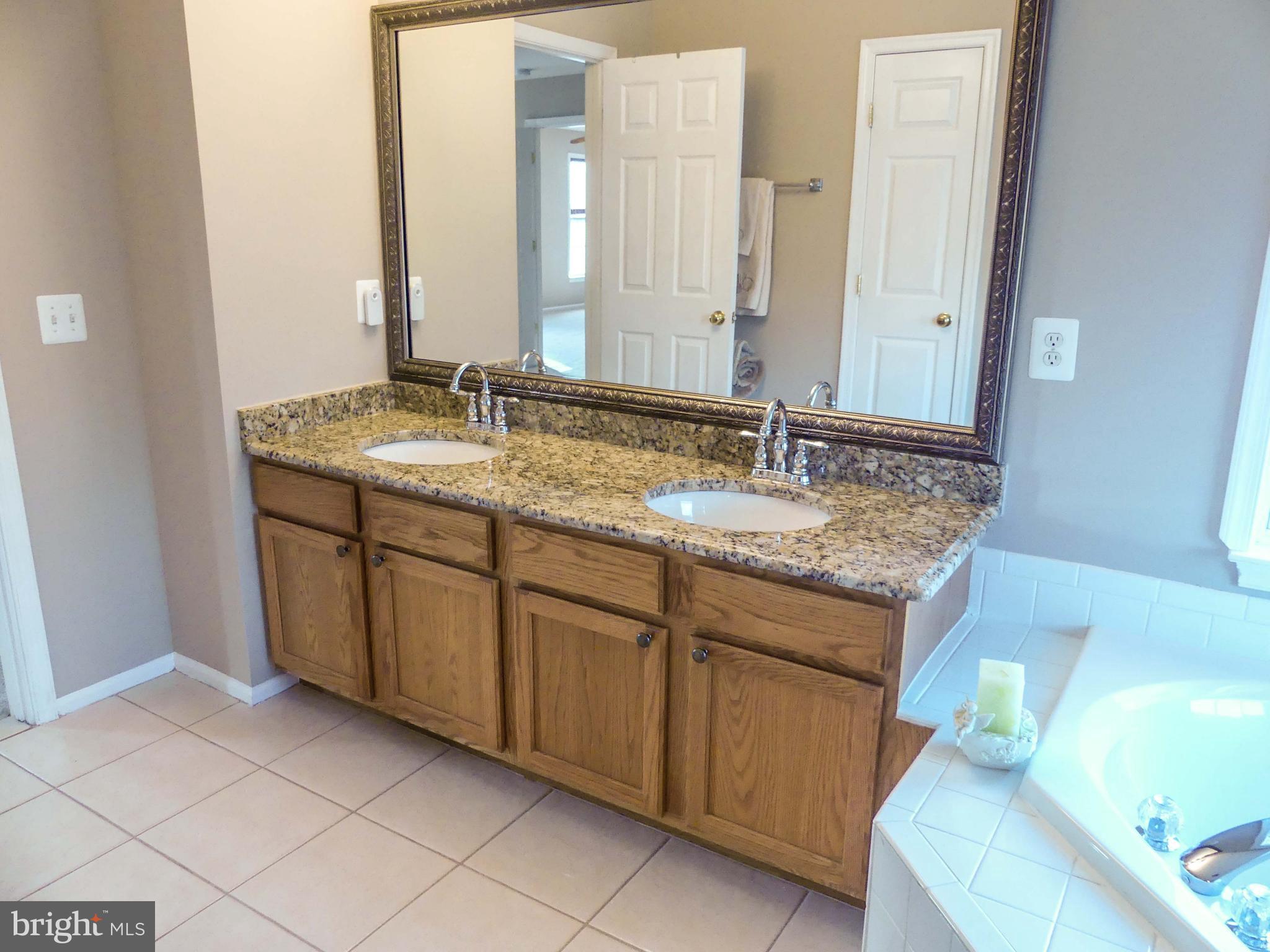 28 Ripley Road Stafford, VA 22556 - Photo 11 of 29 More custom mirroring, nice touches.