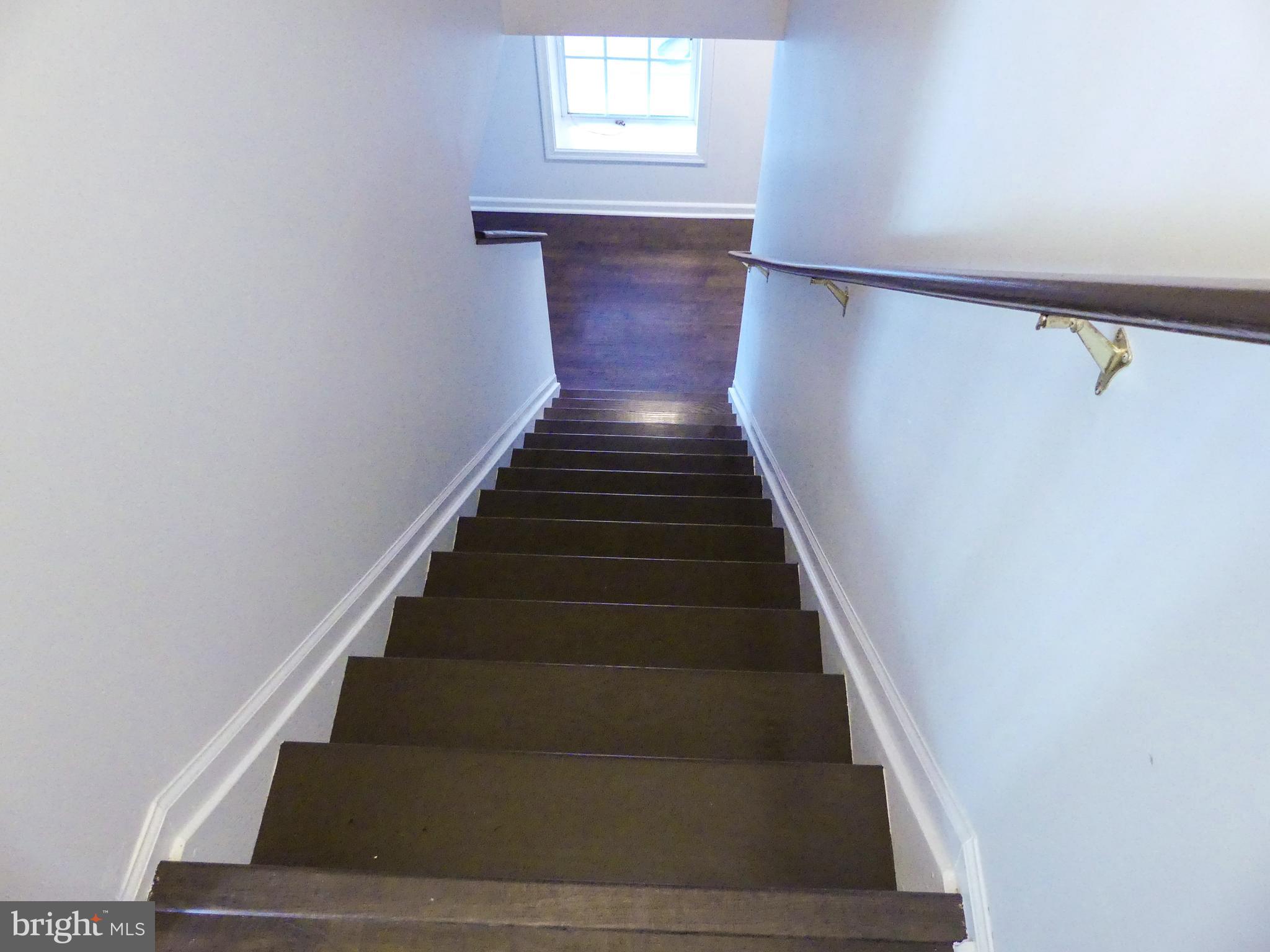 28 Ripley Road Stafford, VA 22556 - Photo 23 of 29 Here we go to the full light lower.