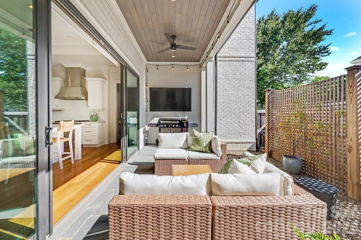 187 North Canterbury Road Charlotte, NC 28211 - Photo 12 of 38