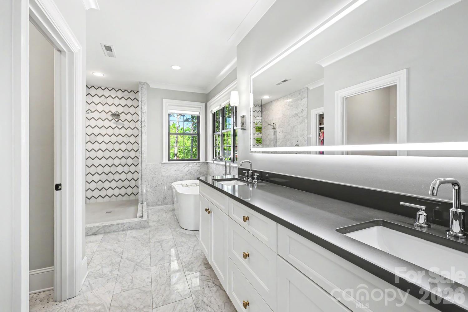 187 North Canterbury Road Charlotte, NC 28211 - Photo 22 of 38