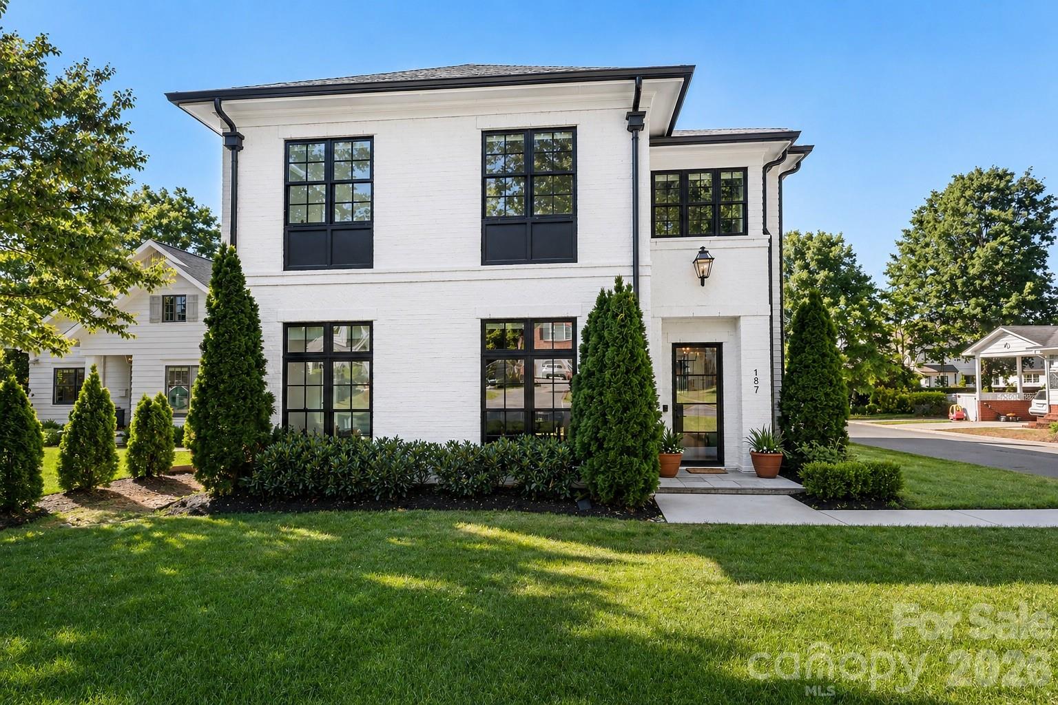 187 North Canterbury Road Charlotte, NC 28211 - Photo 37 of 38