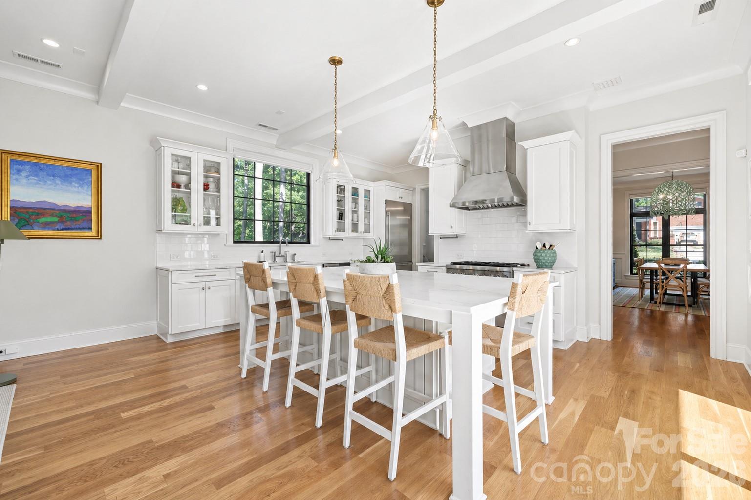 187 North Canterbury Road Charlotte, NC 28211 - Photo 5 of 38