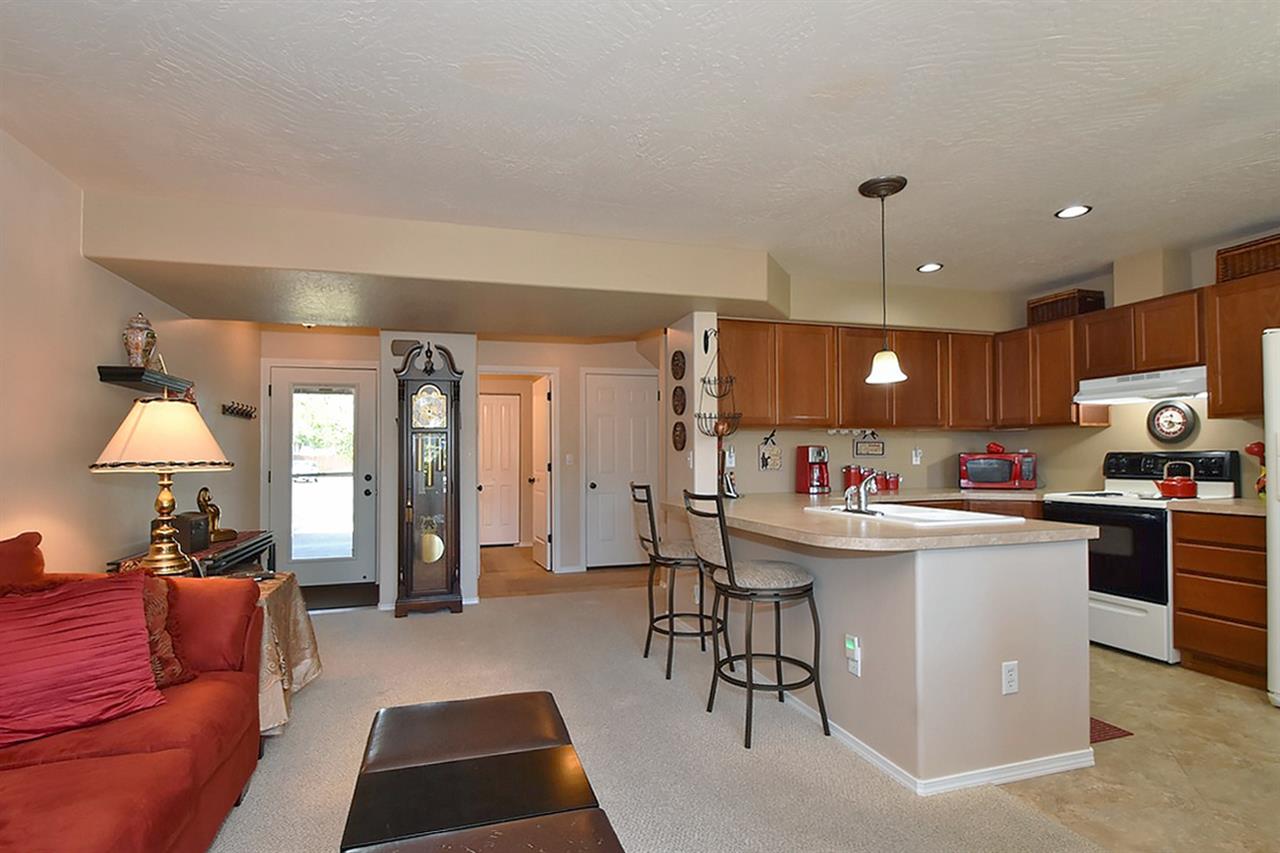417 South Skipworth Road, Unit J (#102) Spokane Valley, WA 99206 - Photo 2 of 20 Gallery Image 2