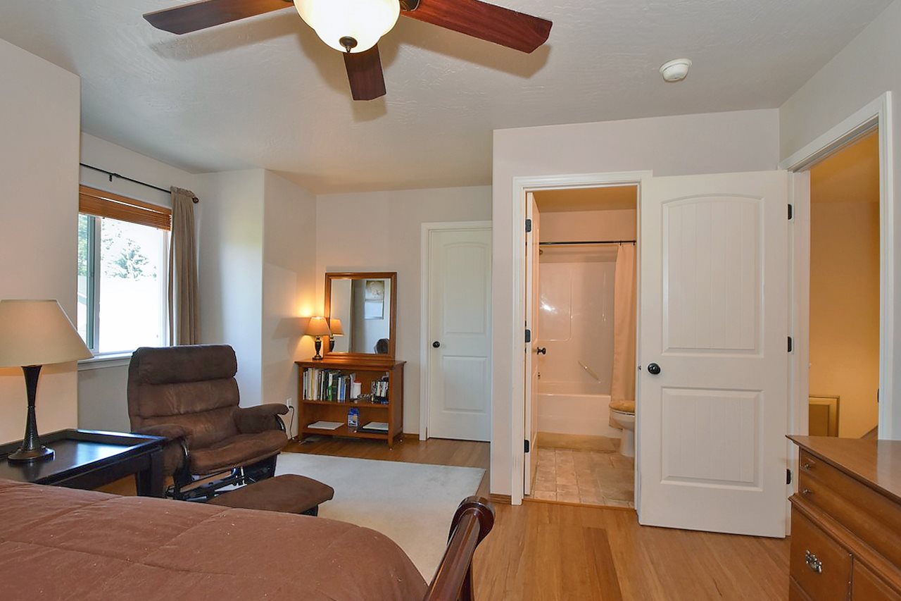 417 South Skipworth Road, Unit J (#102) Spokane Valley, WA 99206 - Photo 16 of 20 Gallery Image 16