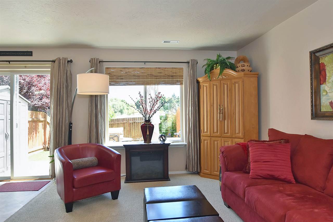 417 South Skipworth Road, Unit J (#102) Spokane Valley, WA 99206 - Photo 3 of 20 Gallery Image 3