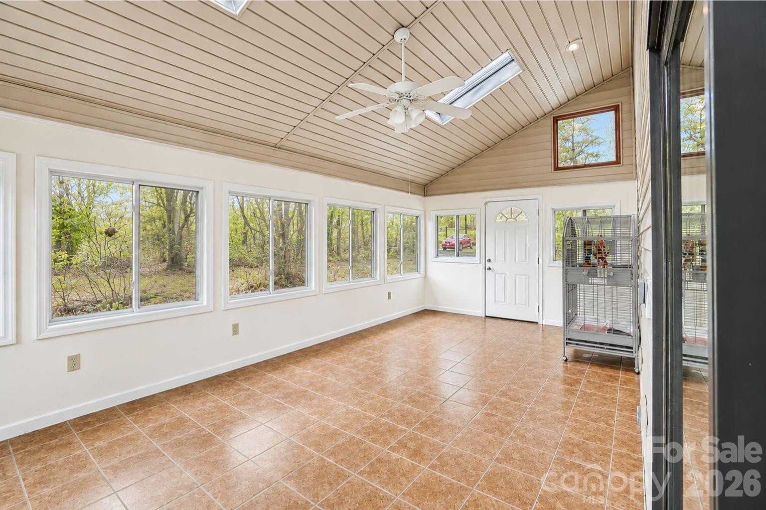 623 Owensby Road Hendersonville, NC 28792 - Photo 28 of 47
