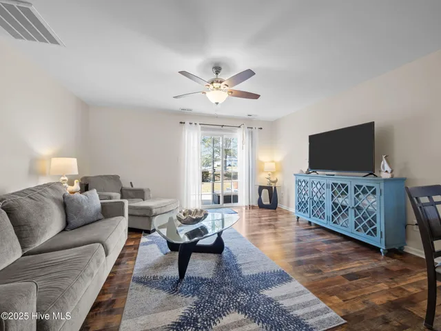 $1,775 | 601 Peletier Loop Road, Unit A5, Peletier, NC 28584