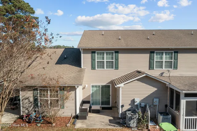 $1,775 | 601 Peletier Loop Road, Unit A5, Peletier, NC 28584