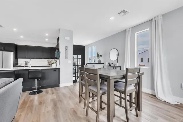 $415,000 | 5301 East Commerce Way, Unit 34104, Sacramento, CA 95835