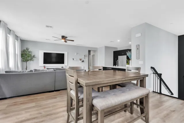 $415,000 | 5301 East Commerce Way, Unit 34104, Sacramento, CA 95835