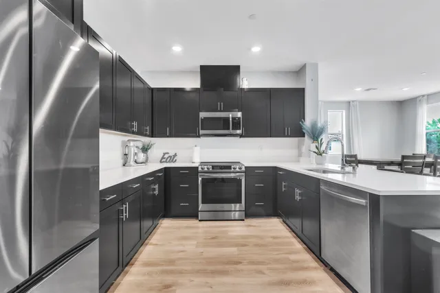 $415,000 | 5301 East Commerce Way, Unit 34104, Sacramento, CA 95835