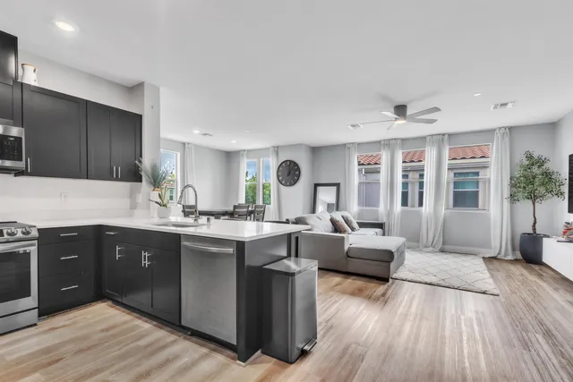 $415,000 | 5301 East Commerce Way, Unit 34104, Sacramento, CA 95835