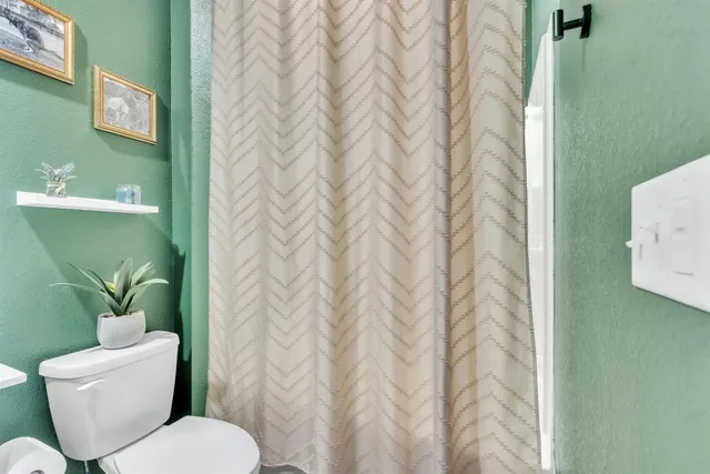 $415,000 | 5301 East Commerce Way, Unit 34104, Sacramento, CA 95835