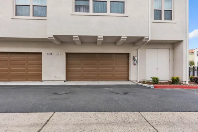 $415,000 | 5301 East Commerce Way, Unit 34104, Sacramento, CA 95835