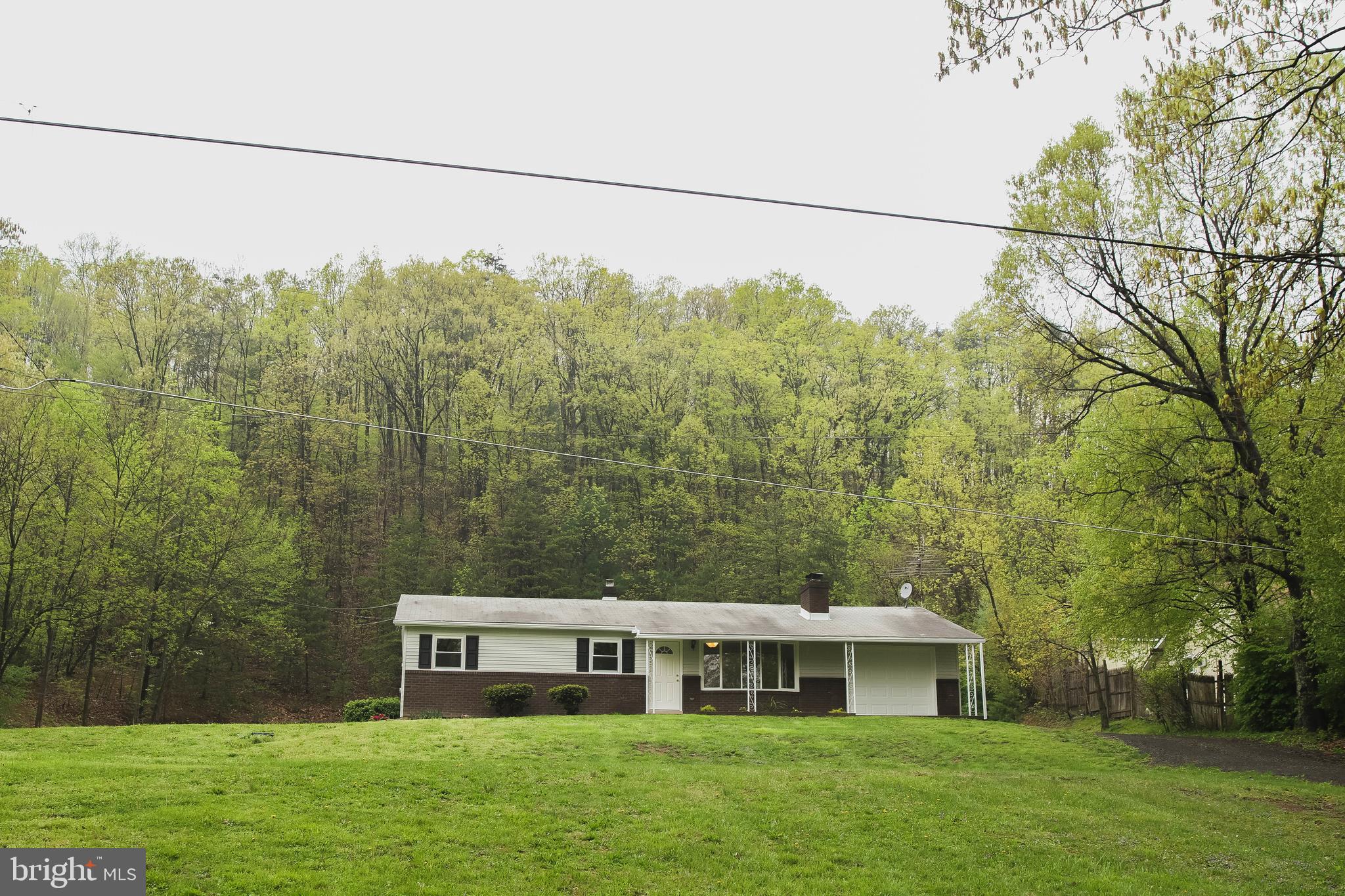 70 Paradise Road Duncannon, PA 17020 - Photo 2 of 27 Gallery Image 2