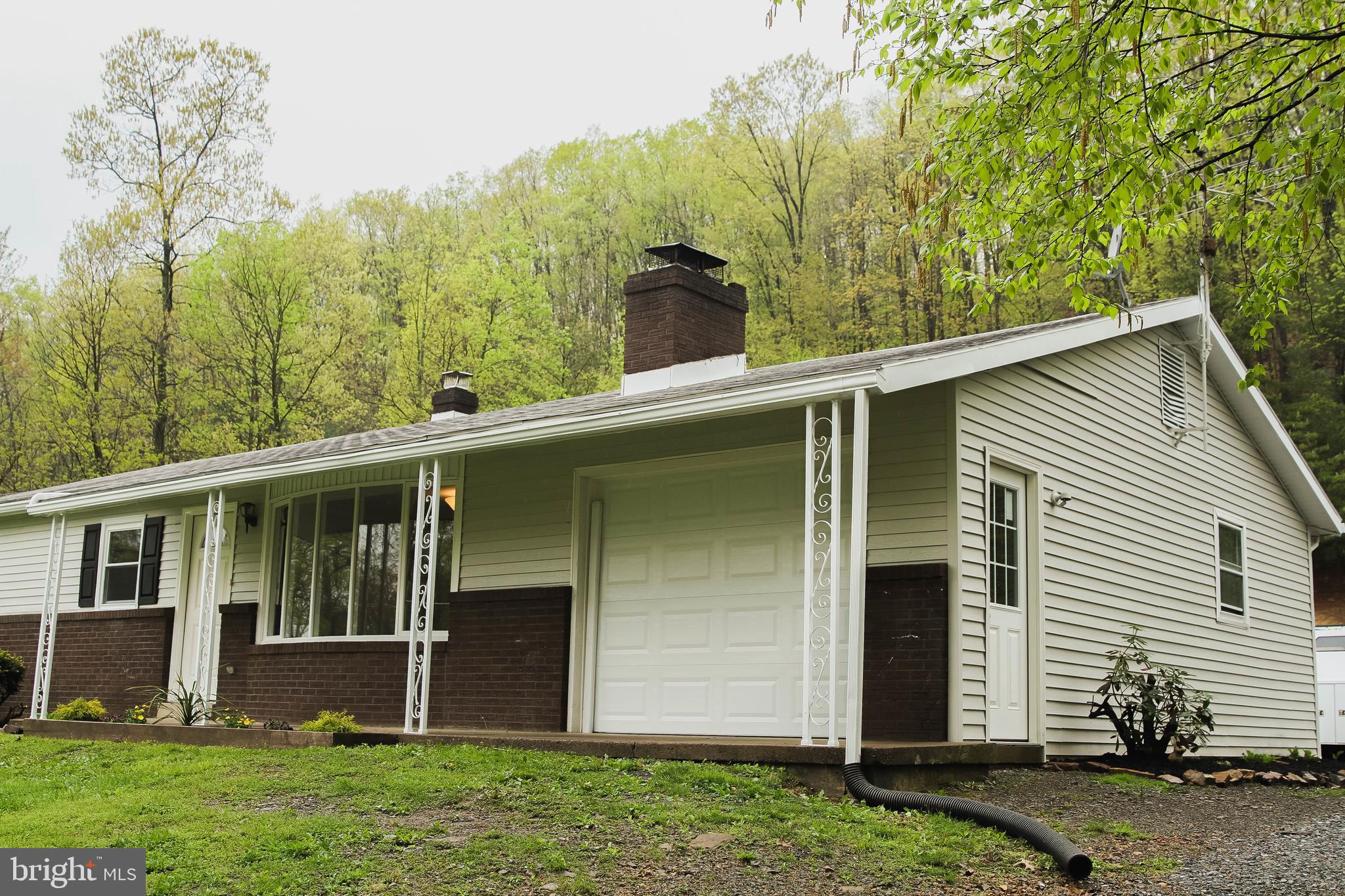 70 Paradise Road Duncannon, PA 17020 - Photo 3 of 27 Gallery Image 3