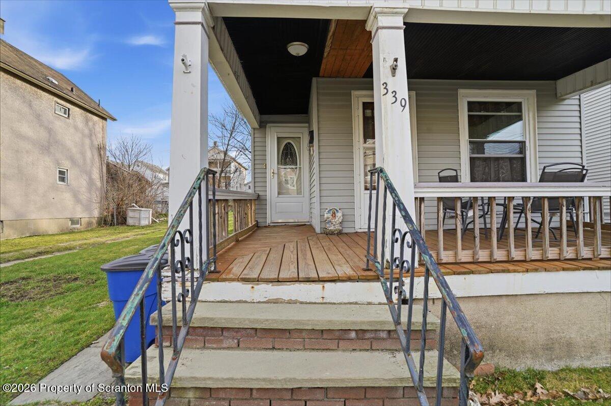 339 Ferdinand Street Scranton, PA 18508 - Photo 9 of 41 09-339_Ferdinand_St_027