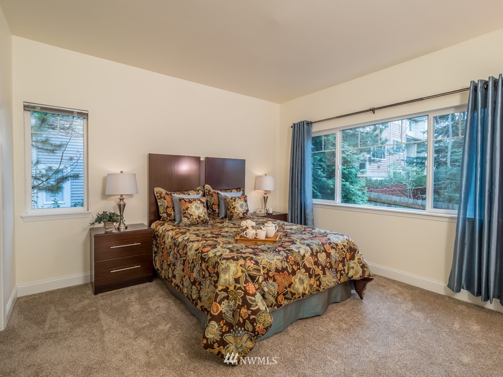 409 South 47th Street, Unit 409 Renton, WA 98055 - Photo 14 of 25