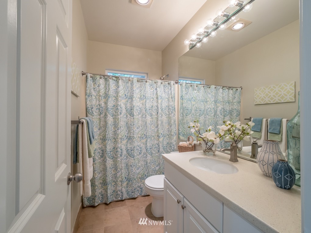 409 South 47th Street, Unit 409 Renton, WA 98055 - Photo 22 of 25