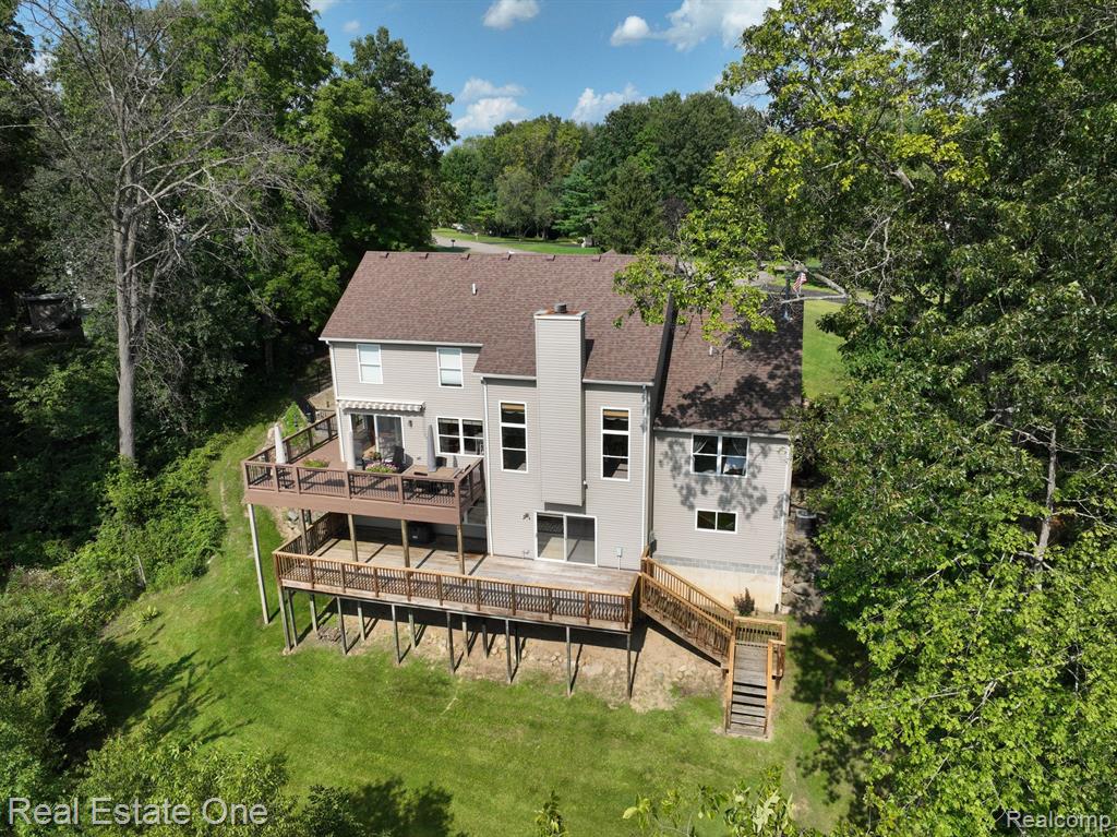 3136 Hunters Way Pinckney, MI 48169 - Photo 5 of 58