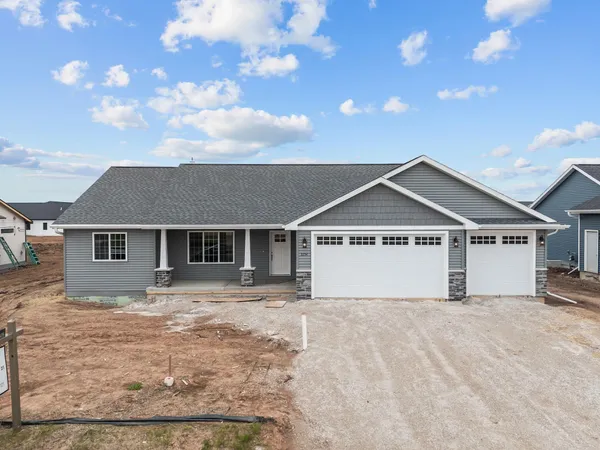 $449,900 | N9254 West Homestead Drive, Appleton, WI 54915