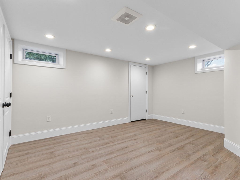11 Cooper Road Natick, MA 01760 - Photo 29 of 38