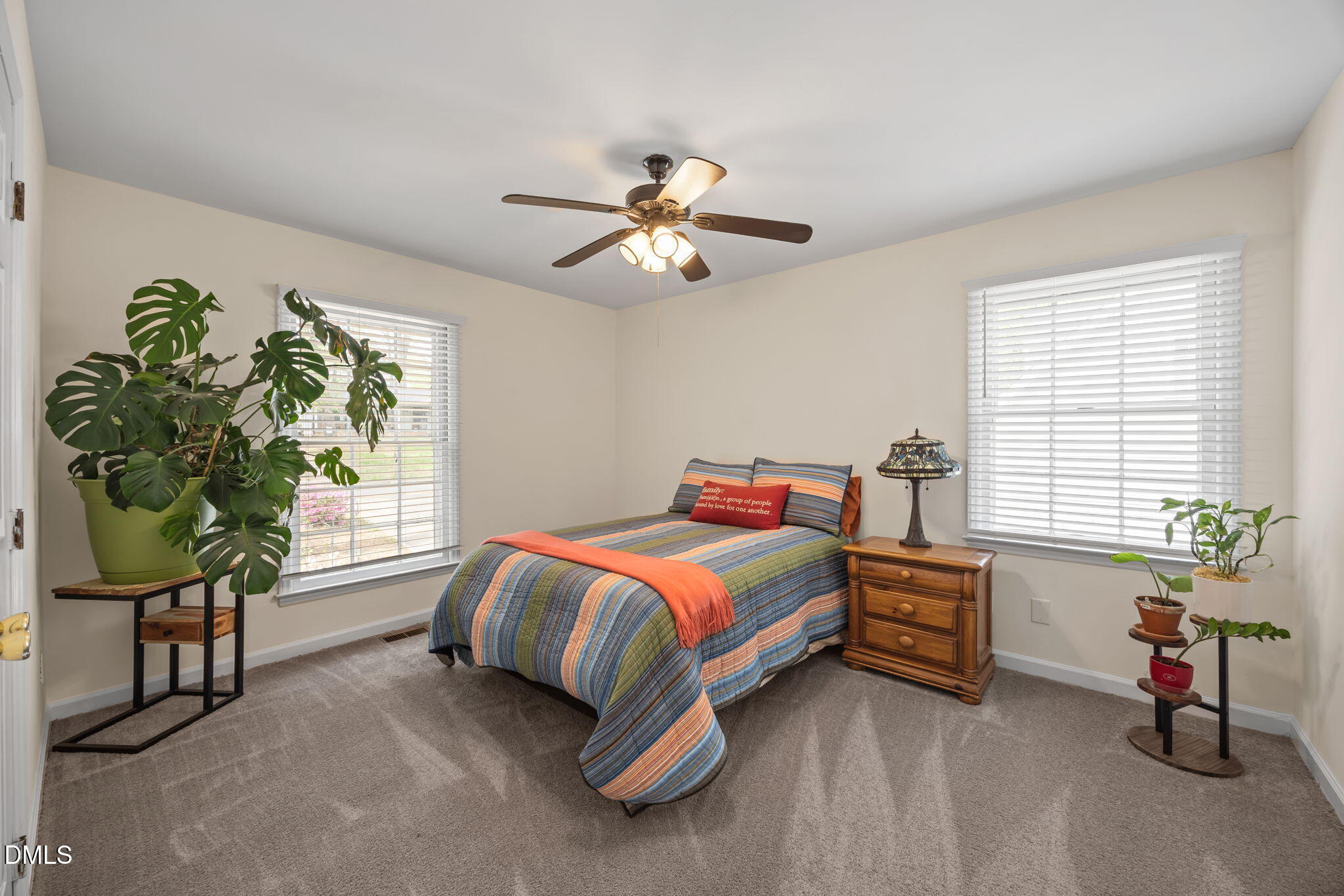 5404 Fieldstone Drive Raleigh, NC 27609 - Photo 16 of 42 28-web-or-mls-IMG_2552