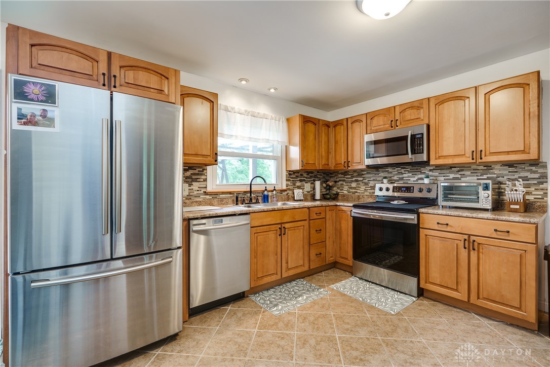 6251 Todhunter Road Middletown, OH 45044 - Photo 19 of 54 Gallery Image 19
