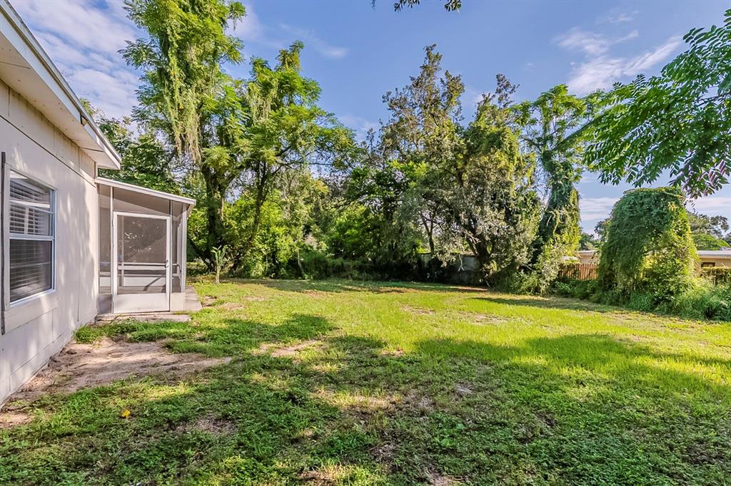 1007 Emeralda Road Orlando, FL 32808 - Photo 45 of 47