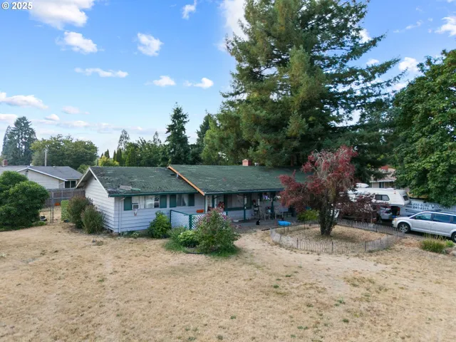 $385,000 | 124 South Fredericksburg Way, Vancouver, WA 98664