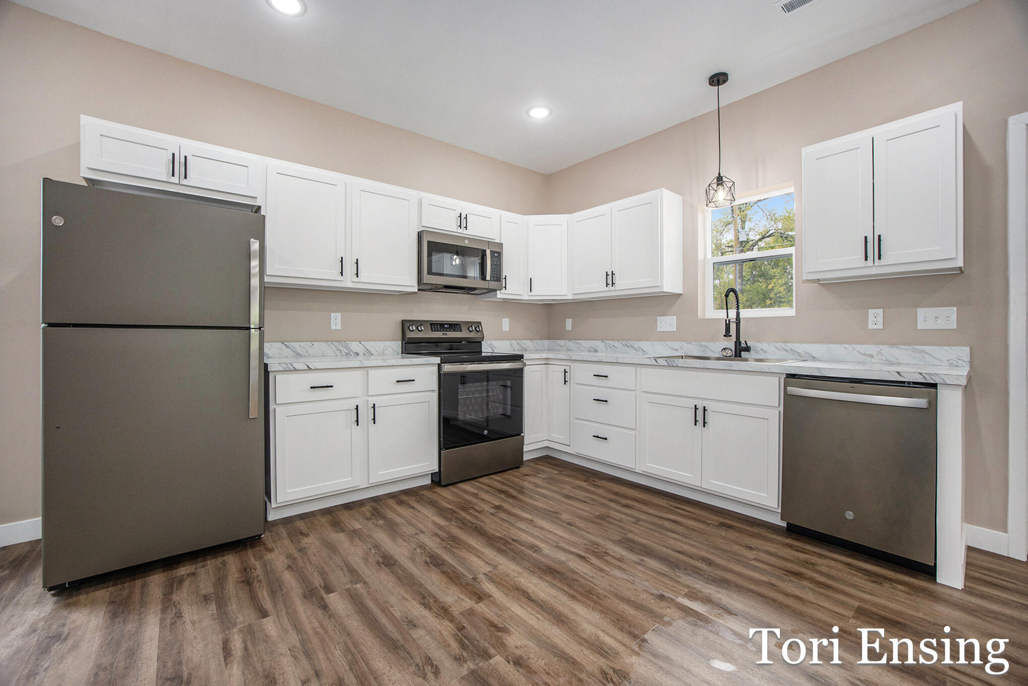 1881 South Derby Road Sidney, MI 48885 - Photo 4 of 16 1881 S Derby-08