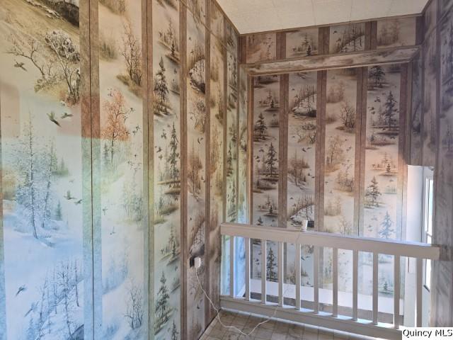 118 South Fayette Street Carthage, IL 62321 - Photo 14 of 32 a view of a bathroom