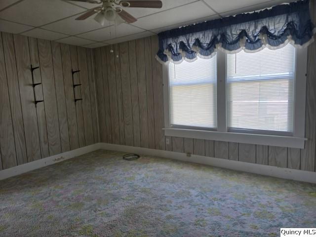 118 South Fayette Street Carthage, IL 62321 - Photo 22 of 32 a view of an empty room with a window