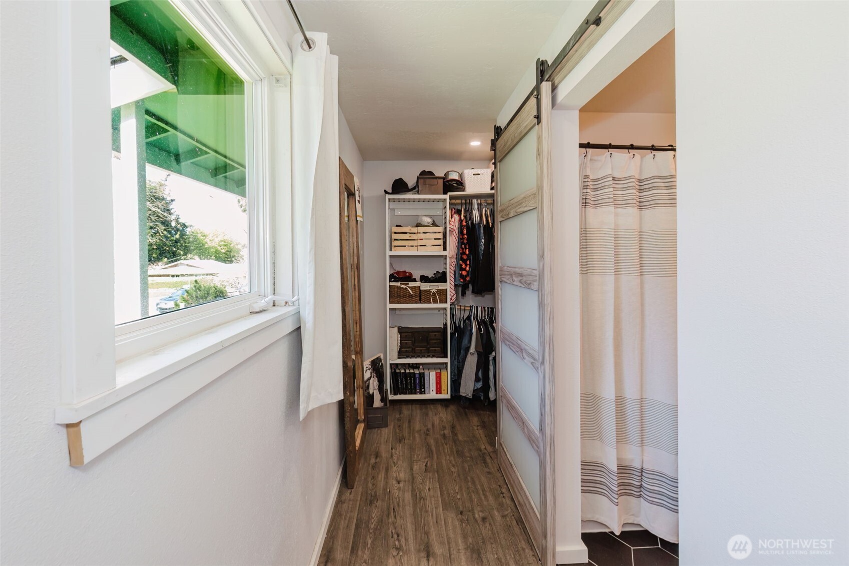 3018 Rozewood Drive Northeast Bremerton, WA 98310 - Photo 15 of 27