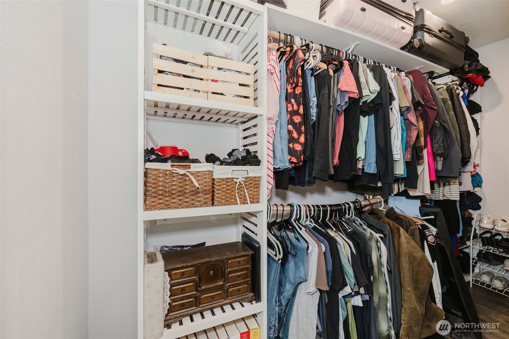 3018 Rozewood Drive Northeast Bremerton, WA 98310 - Photo 16 of 27