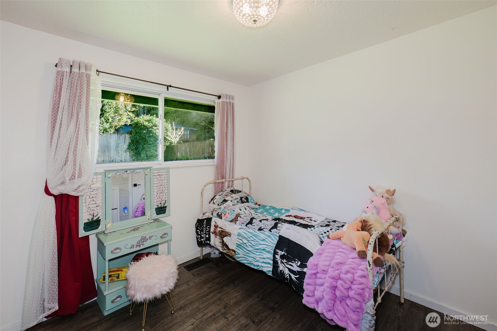 3018 Rozewood Drive Northeast Bremerton, WA 98310 - Photo 19 of 27