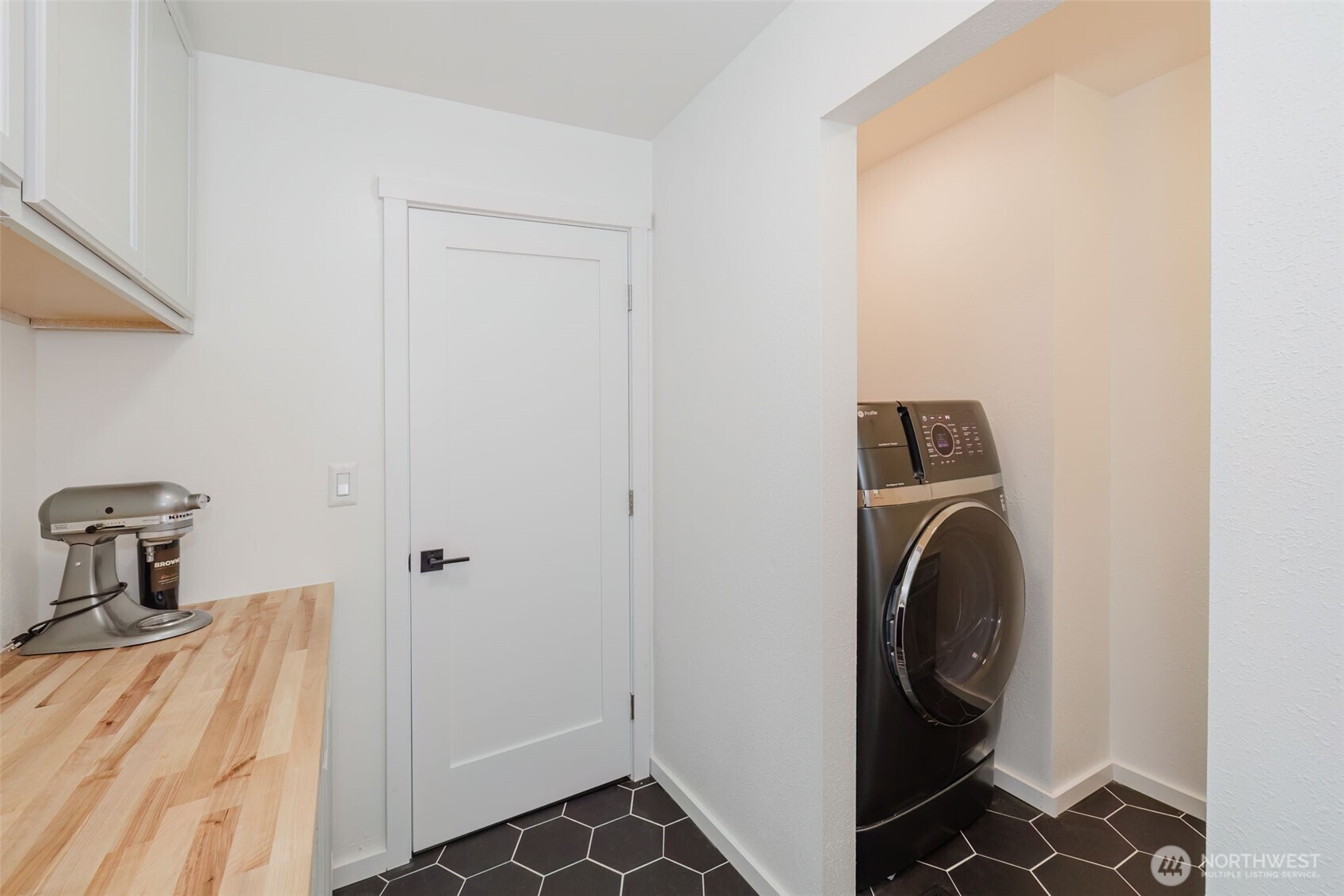 3018 Rozewood Drive Northeast Bremerton, WA 98310 - Photo 20 of 27