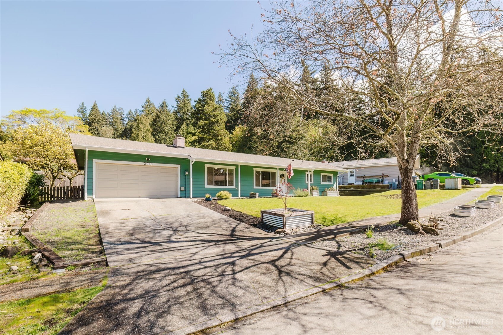 3018 Rozewood Drive Northeast Bremerton, WA 98310 - Photo 2 of 27