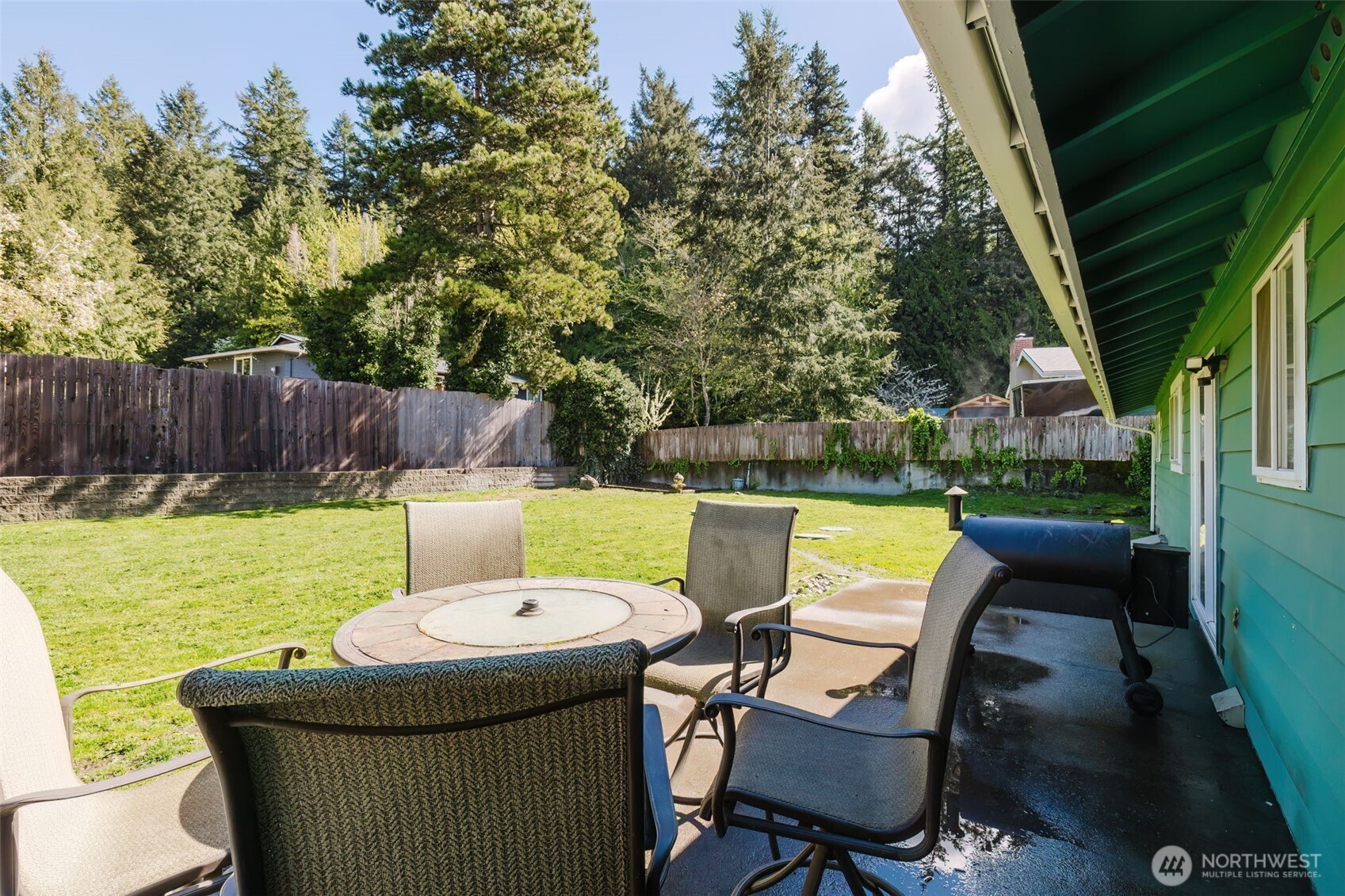 3018 Rozewood Drive Northeast Bremerton, WA 98310 - Photo 24 of 27