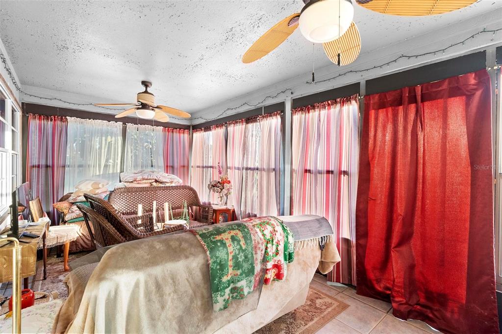 2573 Delaware Road Deltona, FL 32738 - Photo 16 of 31 florida room 2