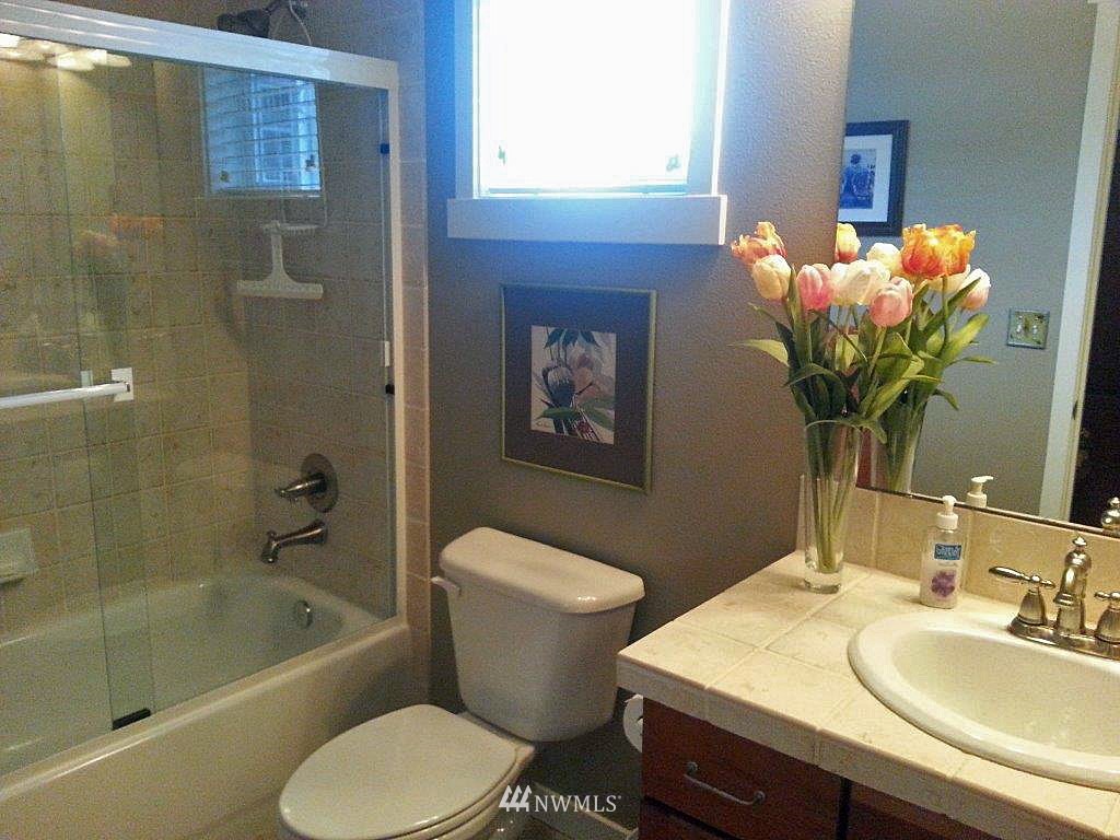 15404 38th Drive Southeast Bothell, WA 98012 - Photo 15 of 20