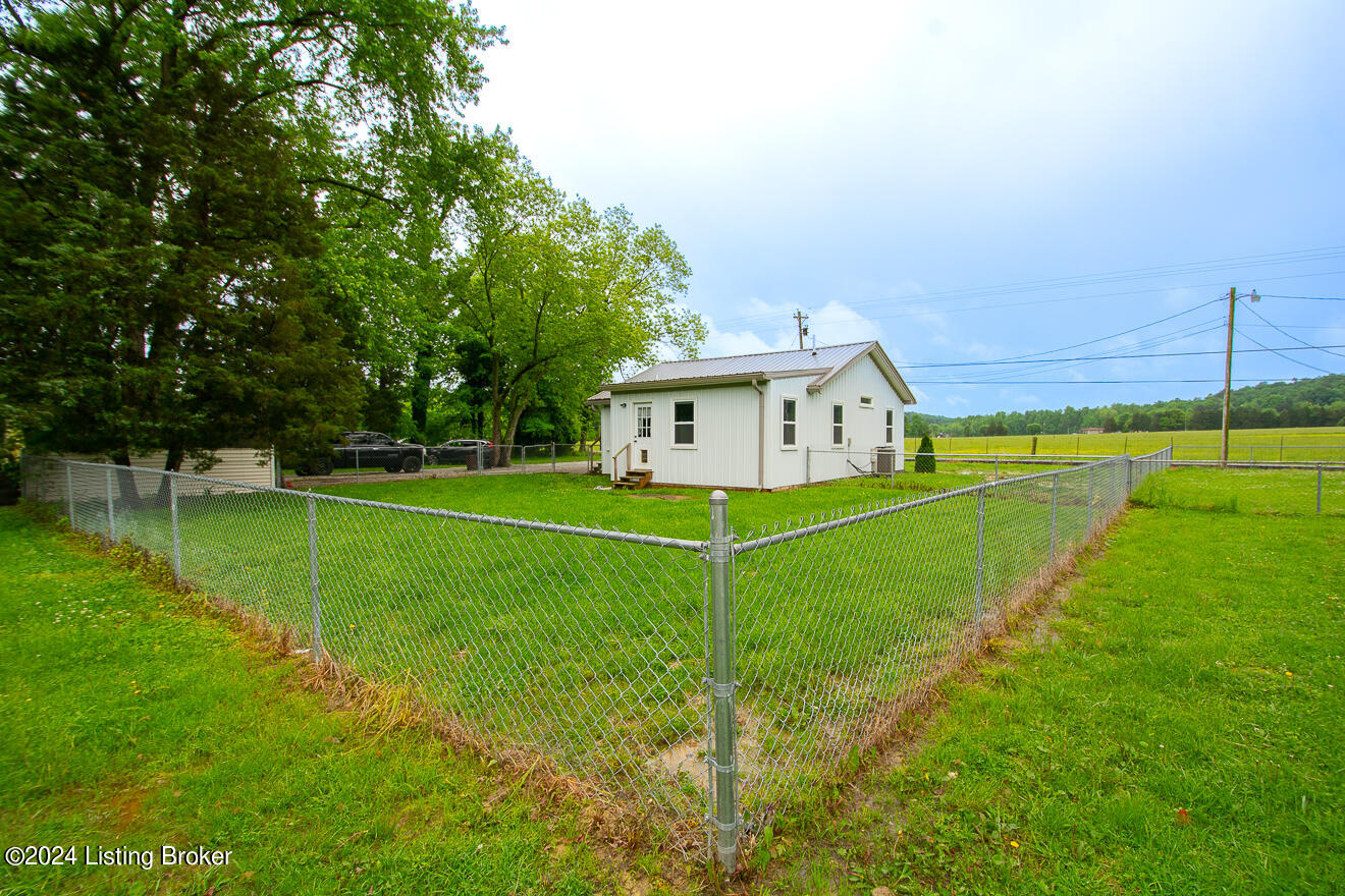 7809 Beech Grv Road Lebanon Junction, KY 40150 - Photo 19 of 22 Rear of Home