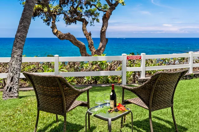 $2,399,000 | 75-6040 Alii Drive, Unit 108, Kailua-Kona, HI 96740