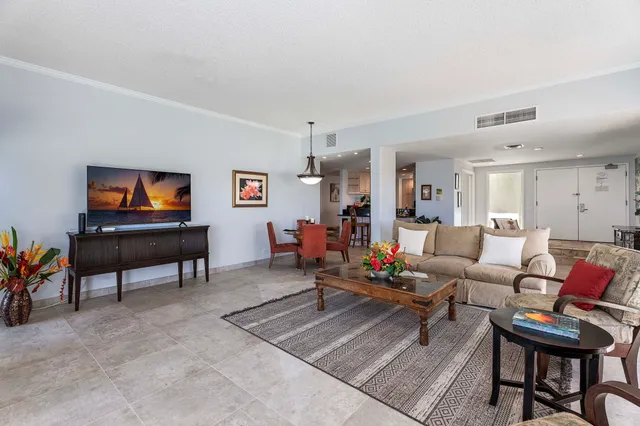 $2,399,000 | 75-6040 Alii Drive, Unit 108, Kailua-Kona, HI 96740