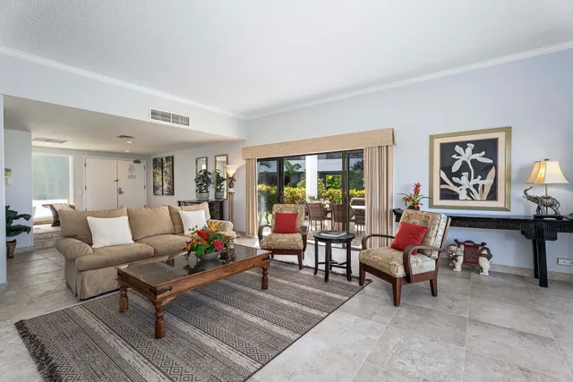 $2,399,000 | 75-6040 Alii Drive, Unit 108, Kailua-Kona, HI 96740