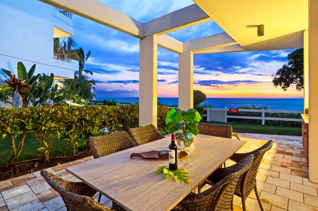 $2,399,000 | 75-6040 Alii Drive, Unit 108, Kailua-Kona, HI 96740